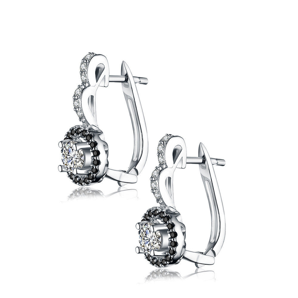 Sparkling zircon hoop earrings with black crystals